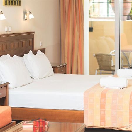 Helios Apartments Kato Daratso Bilik gambar