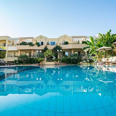 Helios Apartments Kato Daratso Luaran gambar