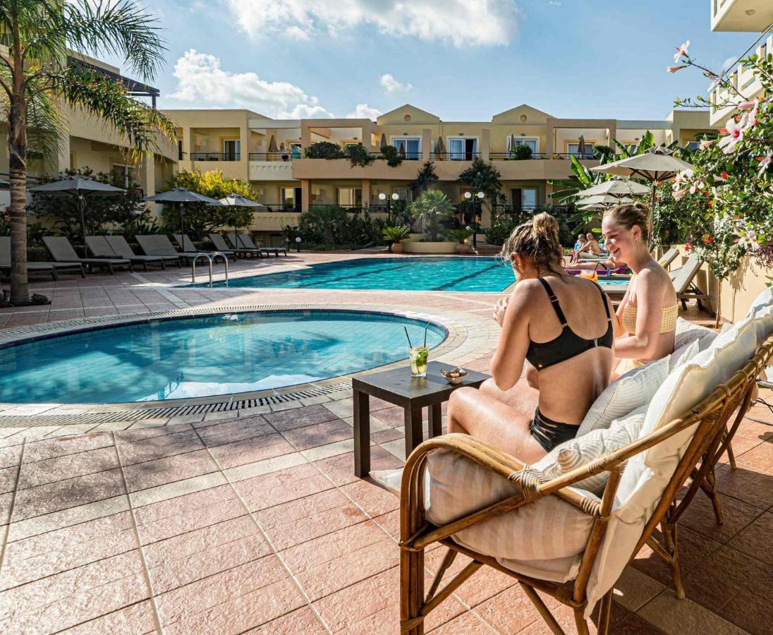 Helios Apartments Kato Daratso Luaran gambar