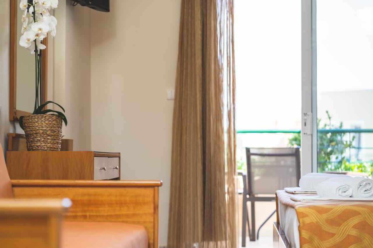 Helios Apartments Kato Daratso Luaran gambar